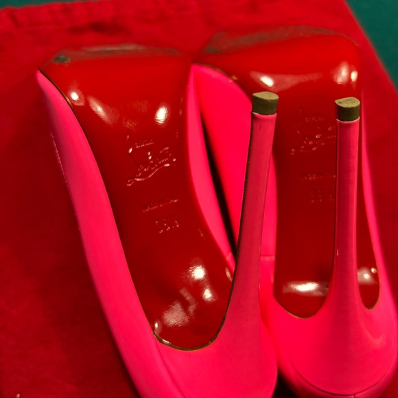 Christian Louboutin So Kate Heels - Pink EU 38.5 - Picture 7 of 9